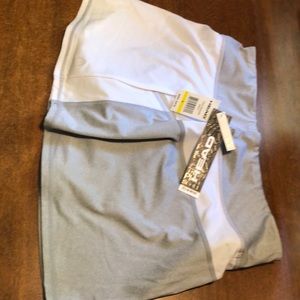 Grey Head dry motion skorts size L